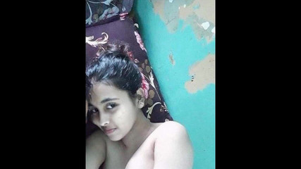 Desi Girl Enjoying in Hotel with Boyfriend