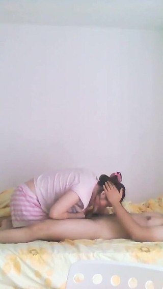 Submissive Chinese Teen Sucks My Dick for 20 Minutes