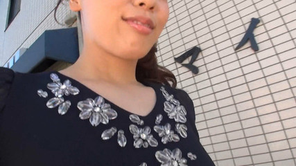 Pt1 What?! She Was a Married Woman! the Woman I Approached on the Street Was a Married Woman!