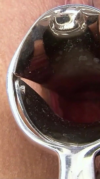 Petite Japanese Virgin Stepsister in Swimsuit Tricked to MMF Defloration 3some Sex