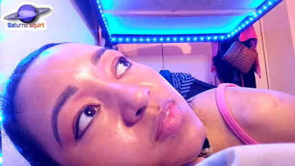 Saturno Squirt Seduces You with Her Marked Pussy in Her Panties, Foot Fetish and a Good Cock Sucking