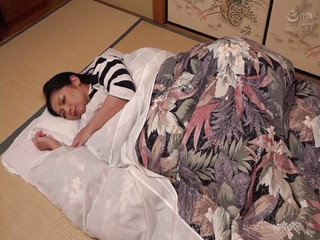 M645g06 on a Night When I Can't Sleep Because of Anxiety, My Stepmother and Sex?