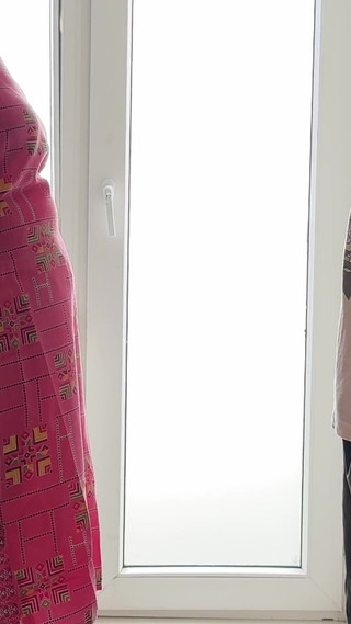 Stepaunt's the Stepaunt with a Big Ass Was Left Fiercely by the Young Nephew with a Female Condom.