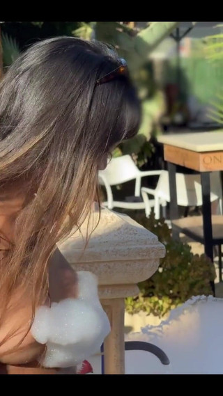 Could You Snap It for Me?