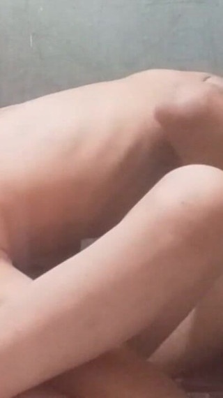 Sister-in-law and Sister-in-law Are Full of Passion Until They Are Inside