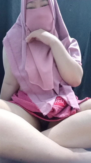 Viral Beautiful Bitch Caught Sending Video