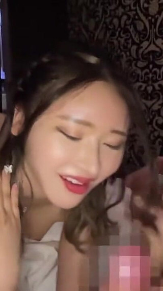 Measuring Just How Daring This Wild Beauty Can Be - 3