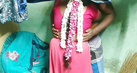 Tamil House Wife Sexing with Village Boy