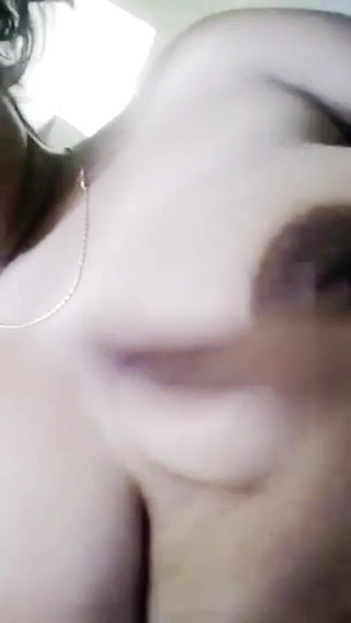 Srilankan Tamil 18 Years Old Girl