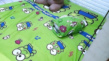 When Her Husband Was Working, a Friend's Wife Asked Him to Go to Her Pussy to Want to Fuck Her Until She Spurted