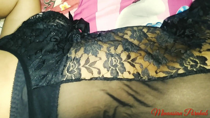 I Can't Stand the Sight of a Beautiful Step Aunt's Buttocks